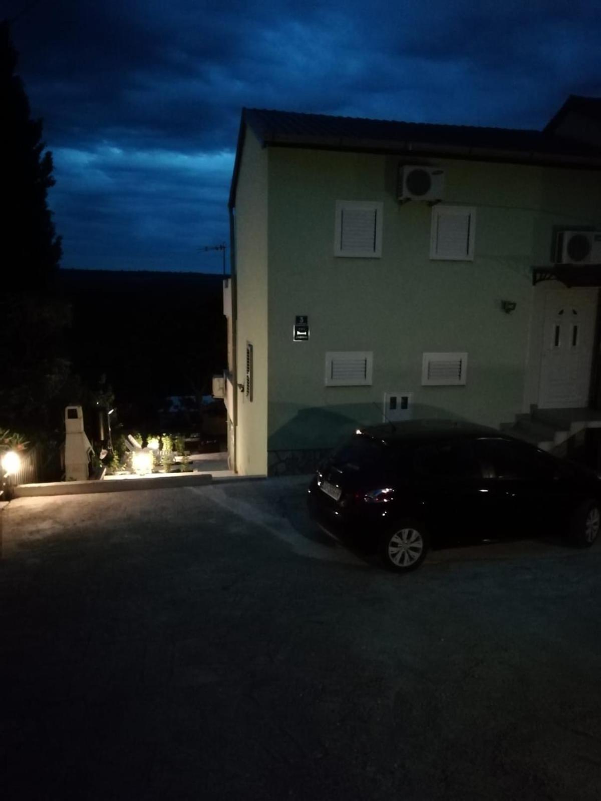 Apartmani Ana - Meka Draga Obrovac Exterior foto