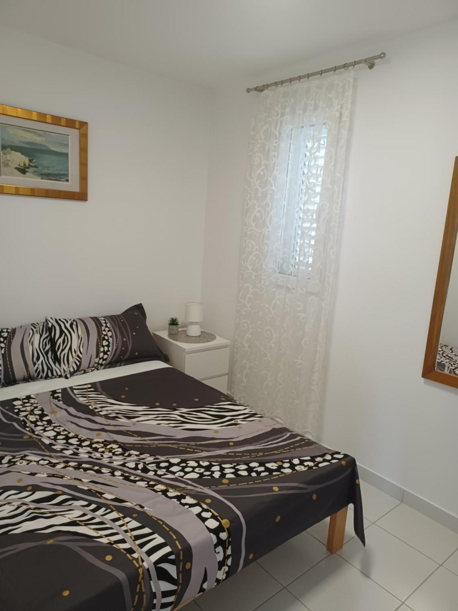 Apartmani Ana - Meka Draga Obrovac Exterior foto
